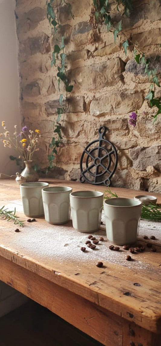 SET 4 TAZAS BEIGE RUSTIC
